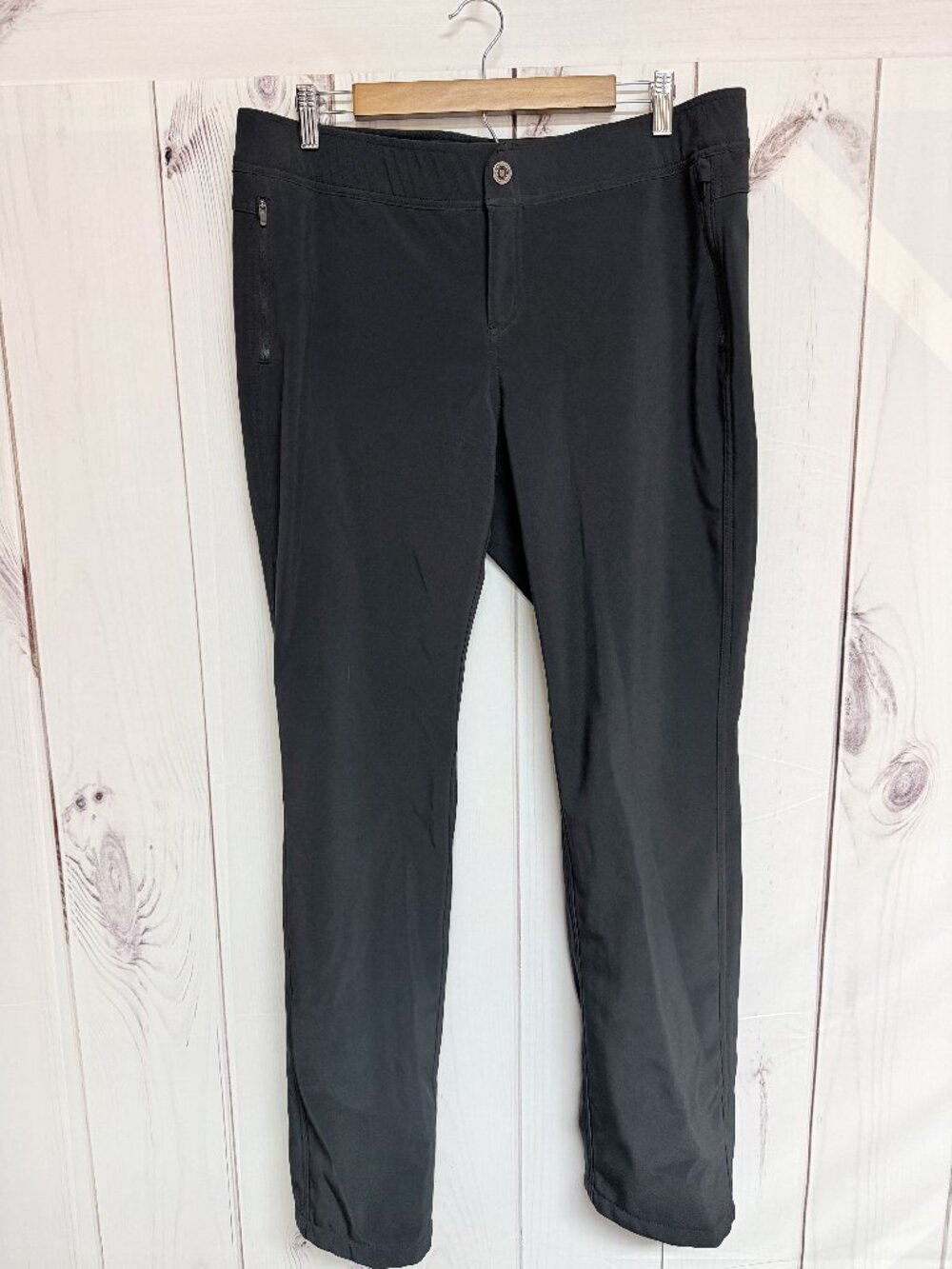Black Women’s Stretch Pull-On Pants